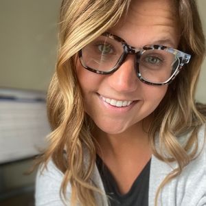 Meet your Posher, Sofia